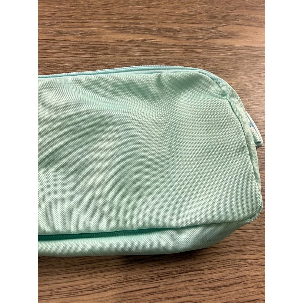 Simply Southern Belt Bag Ocean Blue Pineapple Logo Adjustable Strap New - Picture 9 of 10